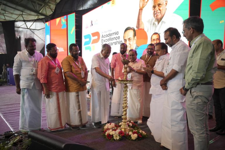 Dr. Ravi Pillai Kerala